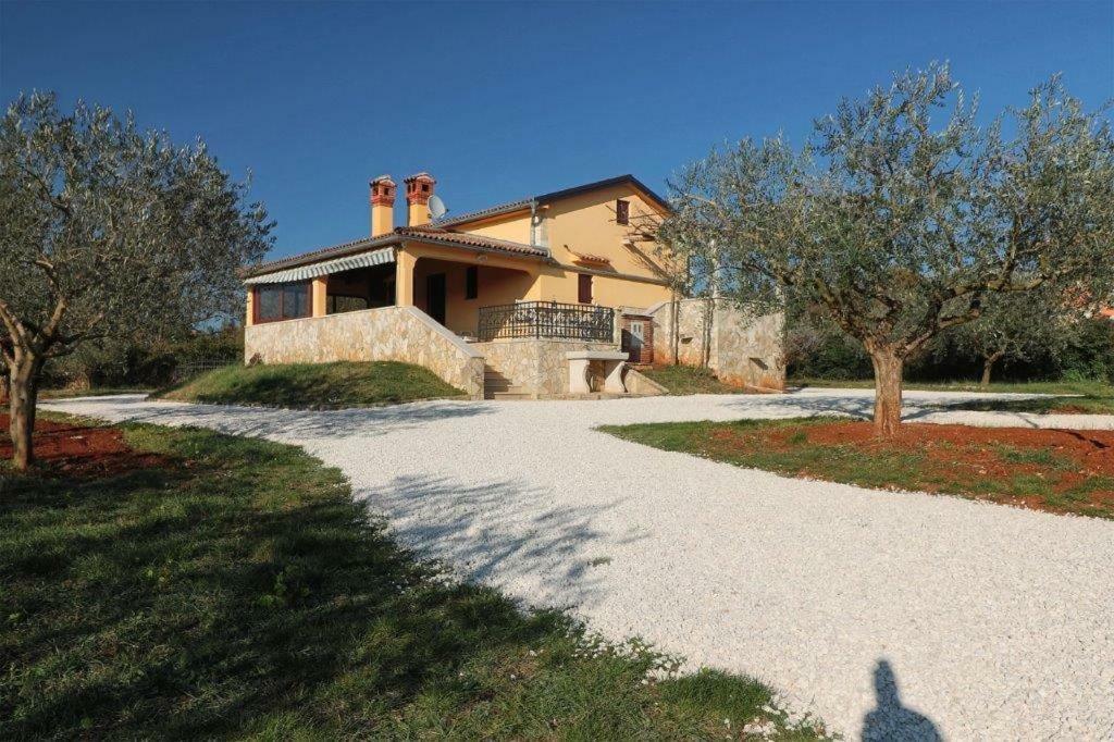 Casa Vesna Villa โรวีน ภายนอก รูปภาพ