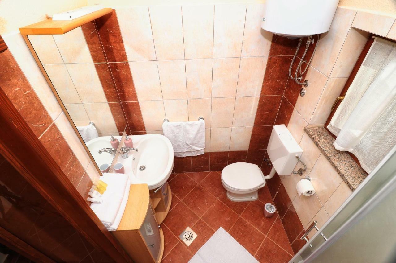 Casa Vesna Villa โรวีน ภายนอก รูปภาพ