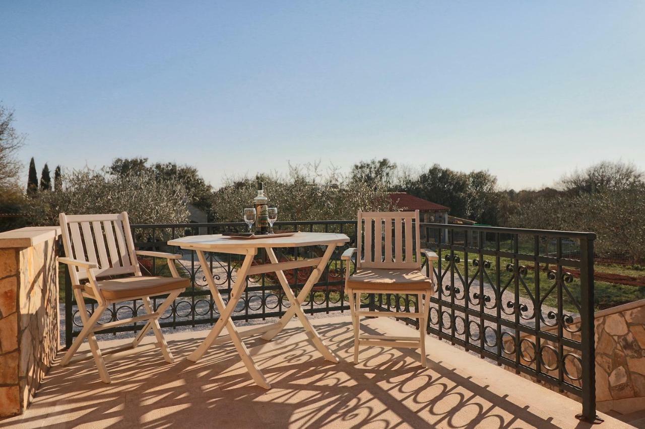 Casa Vesna Villa โรวีน ภายนอก รูปภาพ