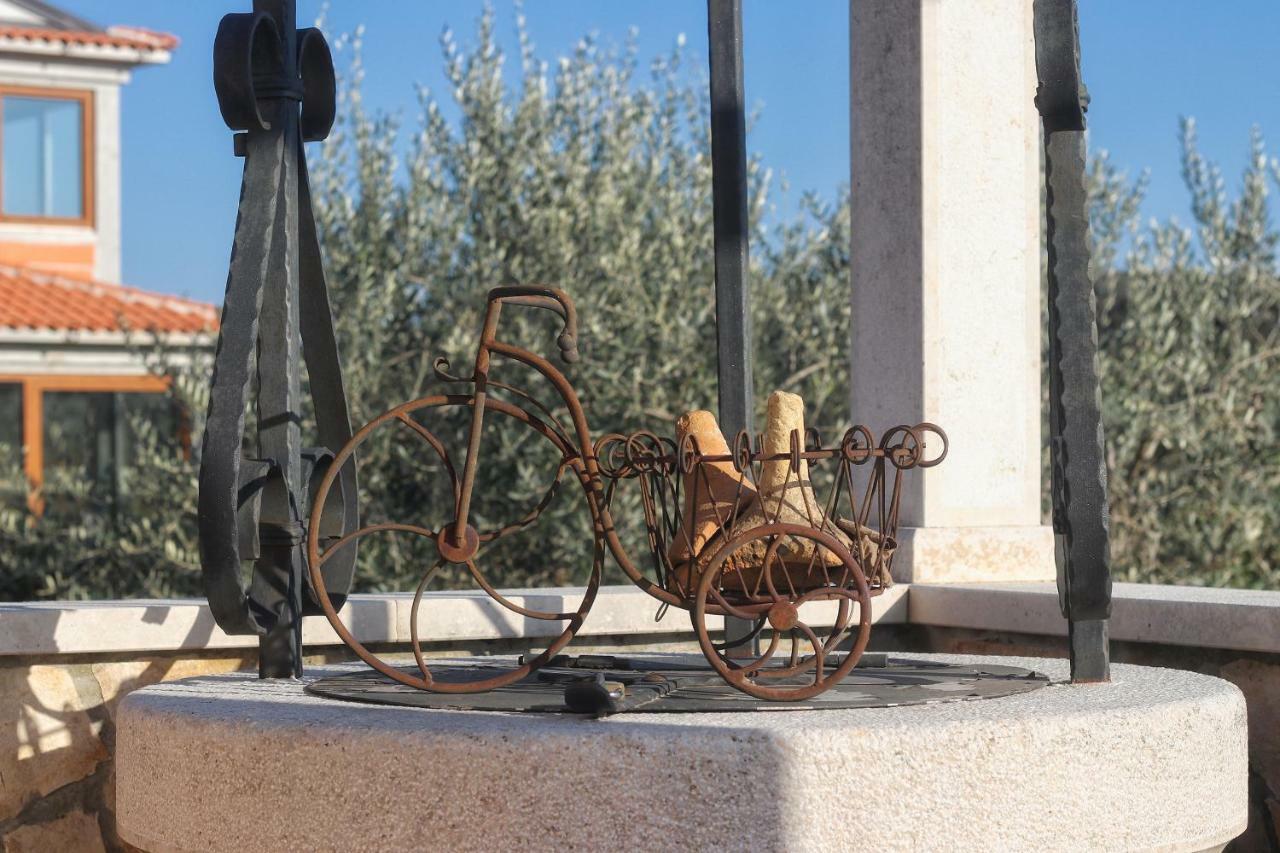 Casa Vesna Villa โรวีน ภายนอก รูปภาพ